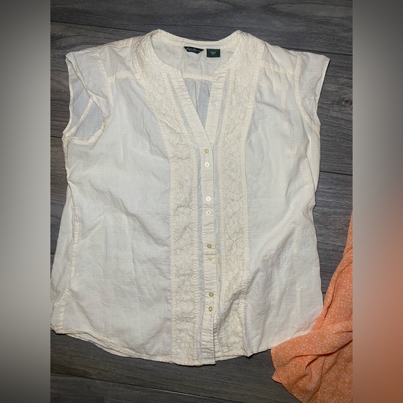 EUC Eddie Bauer Size Large Natural Fibers Warm Weather Lightweight Tops Bundle - Picture 3 of 13